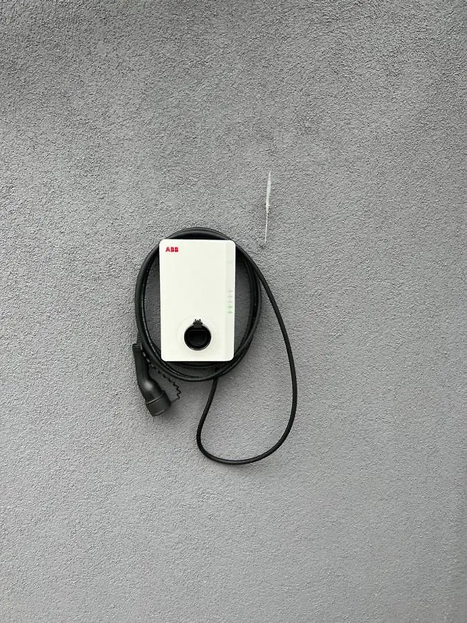 Ferienwohnung Loft mit 2 Schlafzimmern und E- Ladestation Fürth 0*,  Deutschland