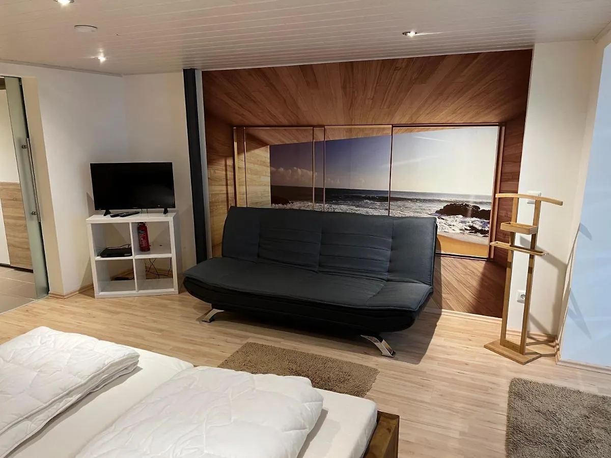 Ferienwohnung Loft mit 2 Schlafzimmern und E- Ladestation Fürth 0*,